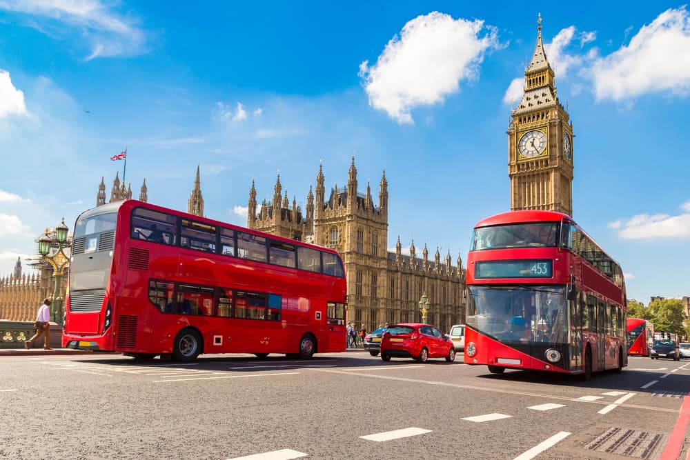 London in the day with the big red buses and Big Ben